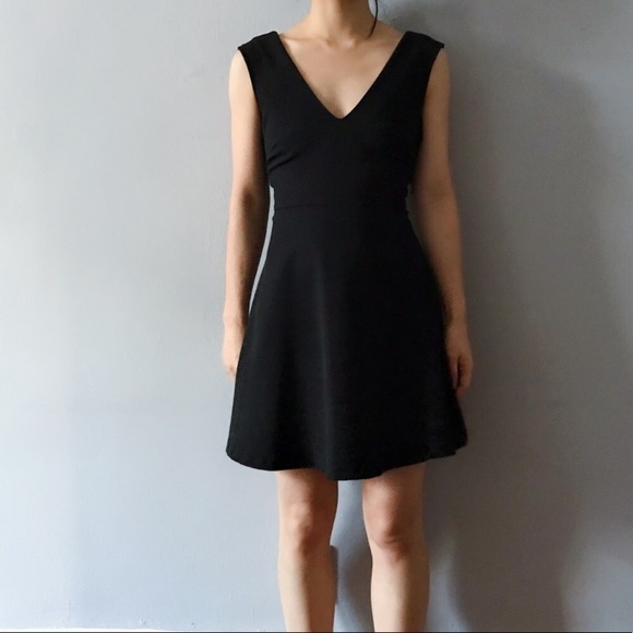 Zara dress - Picture 2 of 6
